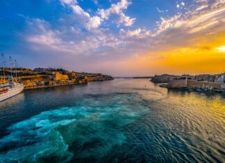 Malta isola studenti positivi